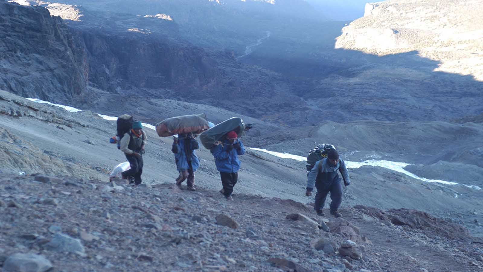 Day 4: Barranco Camp to Karanga Camp - Zanzibar Package Day 4 - Chipmunk Expeditions